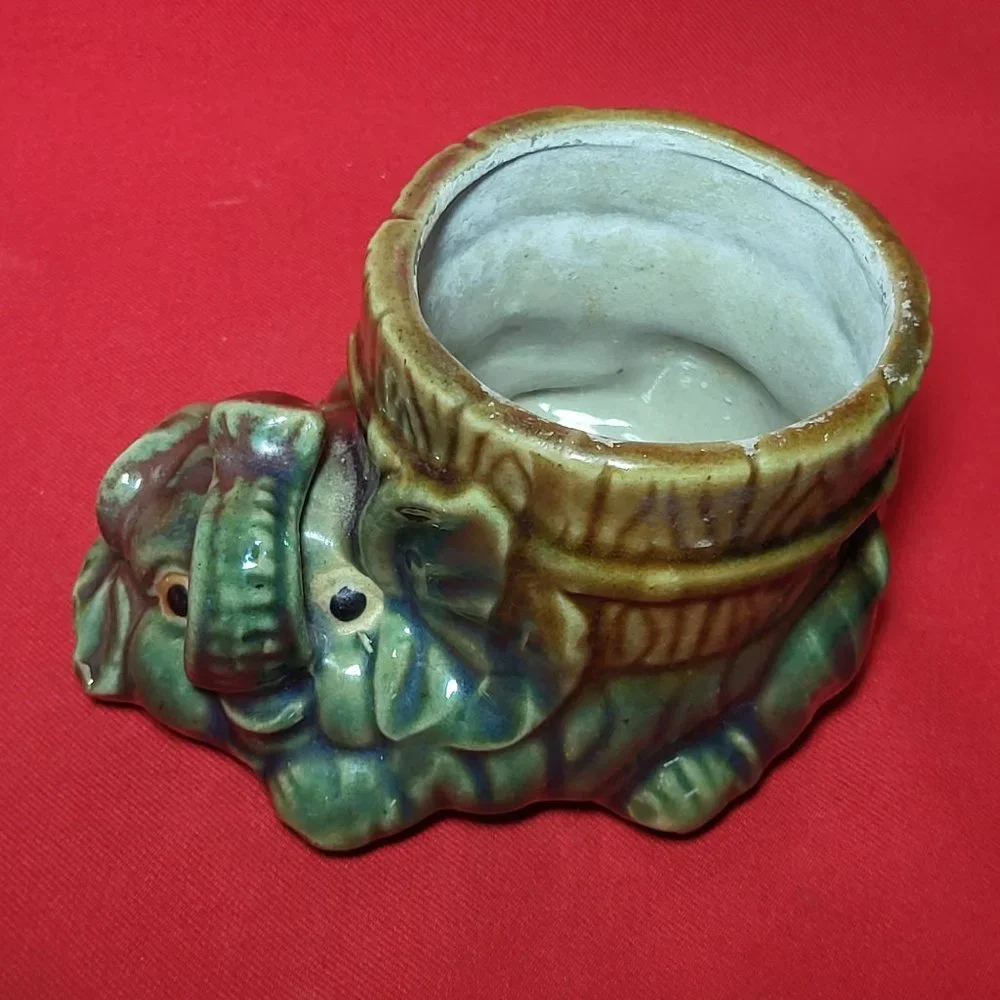 VTG Planter Pot Green Lucky Trunk Up Baby Elephant Ceramic